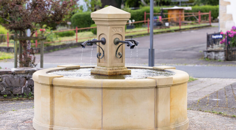 Dorfbrunnen Buhlenberg